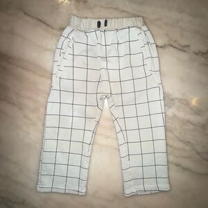Zara boys light tan/cream & black Grid Pattern Pants size 4-5 years